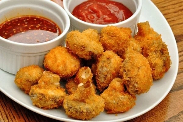 طرز تهیه قارچ سوخاری؛ ۶ روش خانگی با فرمول رستورانی + راز ترد شدن