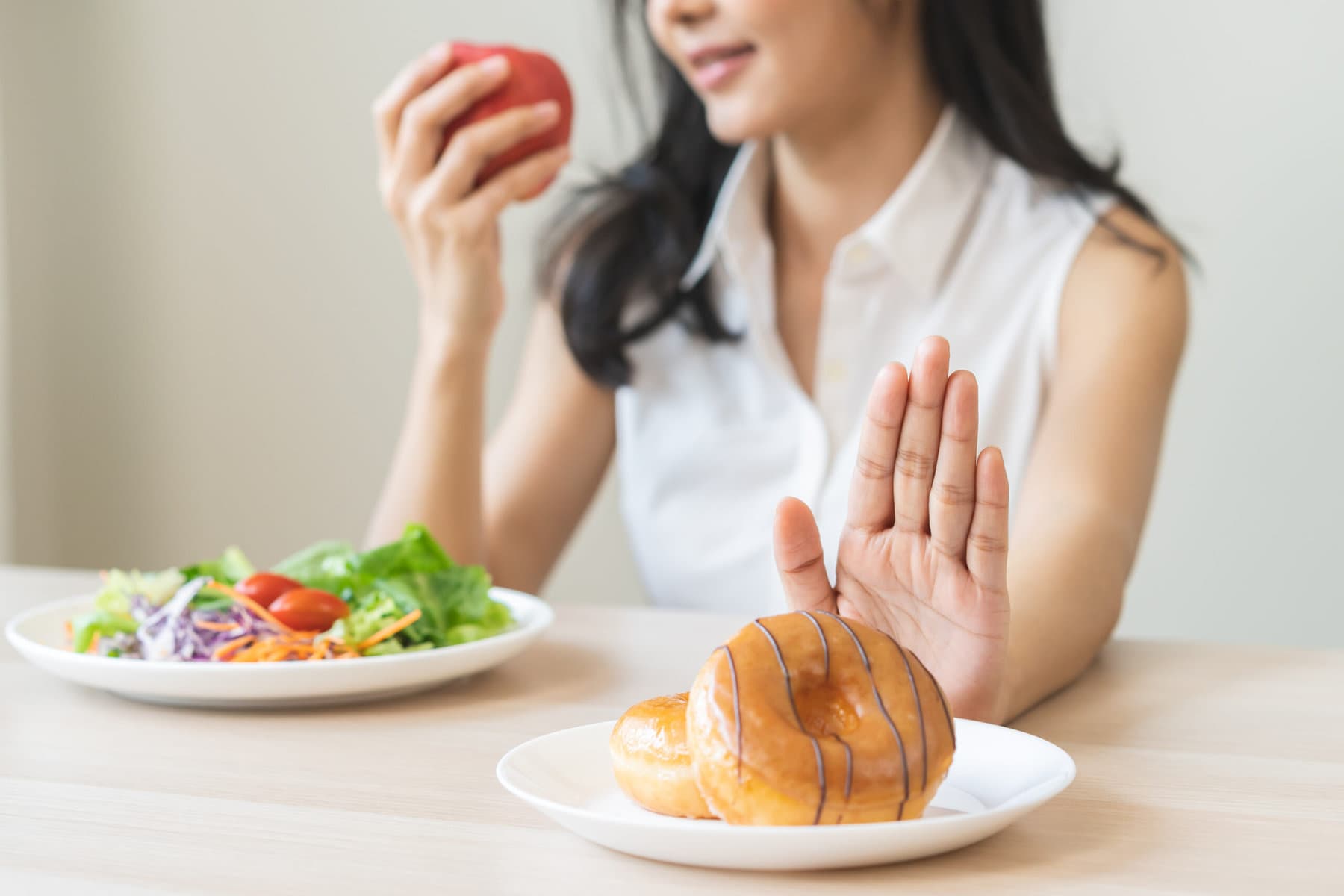 چگونه در یک ماه ۱۰ کیلو کم کنیم؟