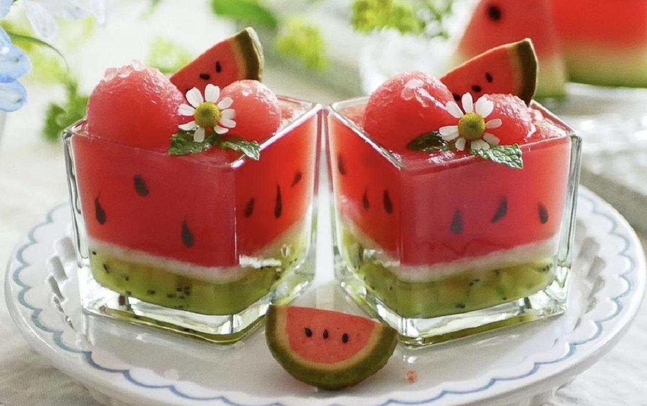 ایده ژله لیوانی هندوانهای برای سفره شب یلدا