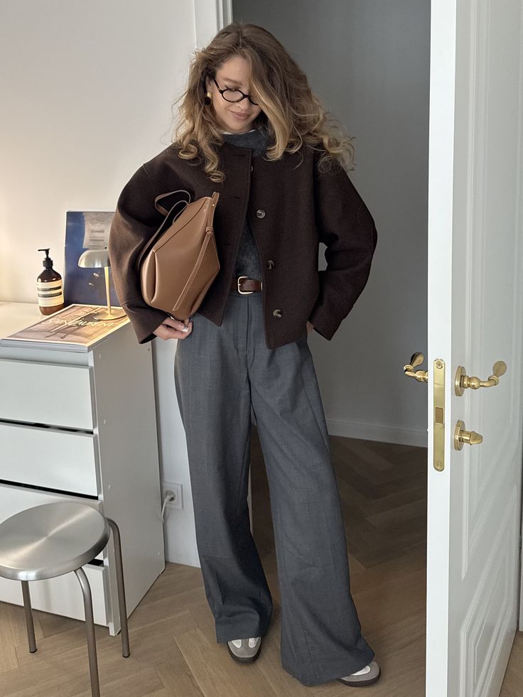 لباس خاکستری مناسب پاییز