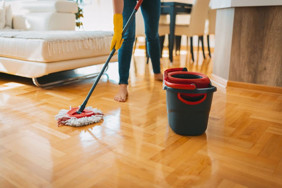 بهترین شوینده پارکت برای تمیز کردن کفپوش چوبی