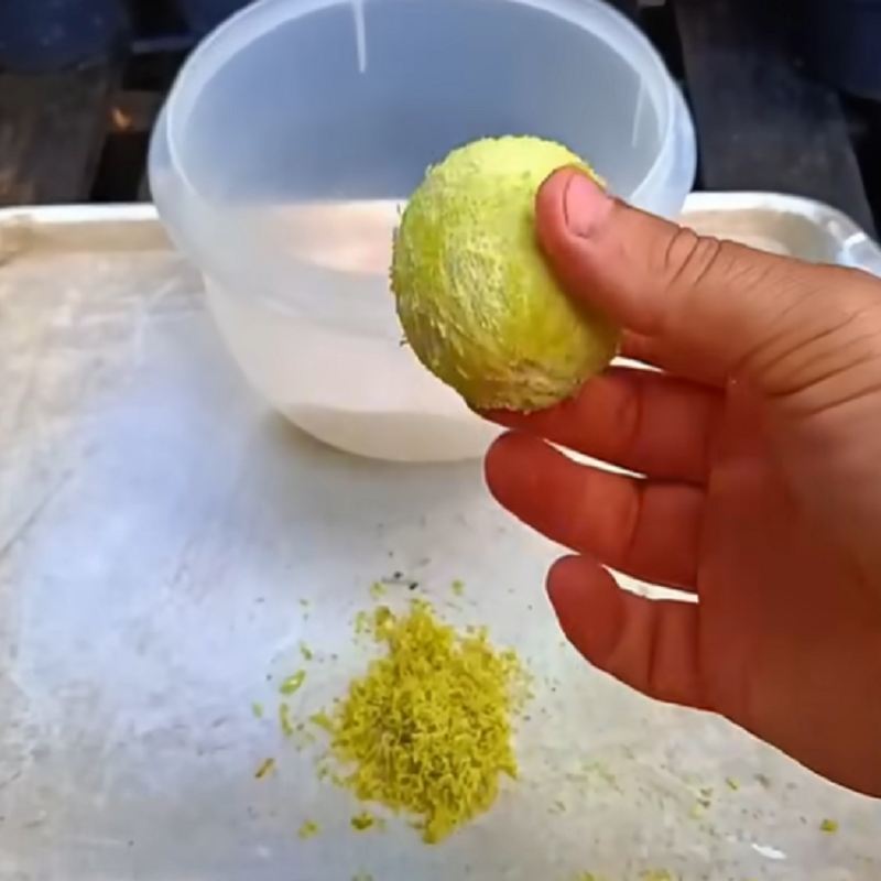 اضافه کردن پوست لیمو به طعمه خانگی سوسک