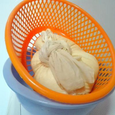 سرو ماست چکیده با گردو و نعناع خشک