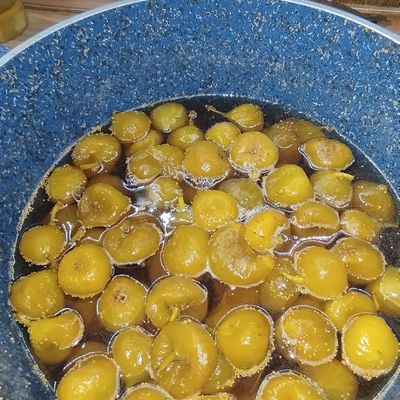 شروع پخت مربای انجیر سبز