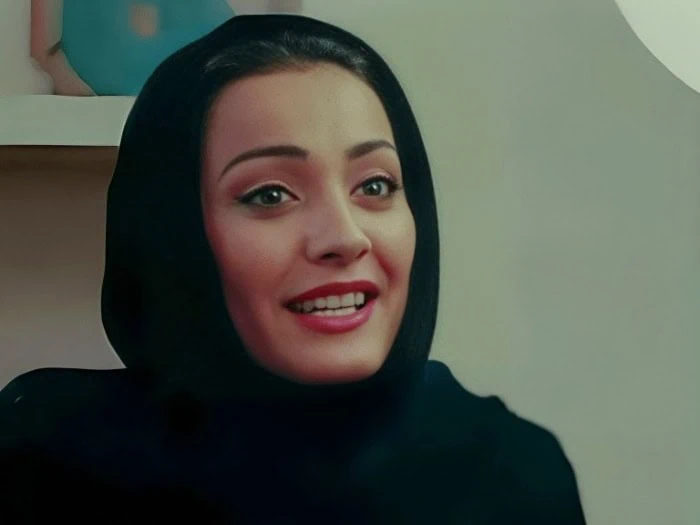 السا فیروز آذر در آتش بس السا فیروز آذر در فیلم آتش بس