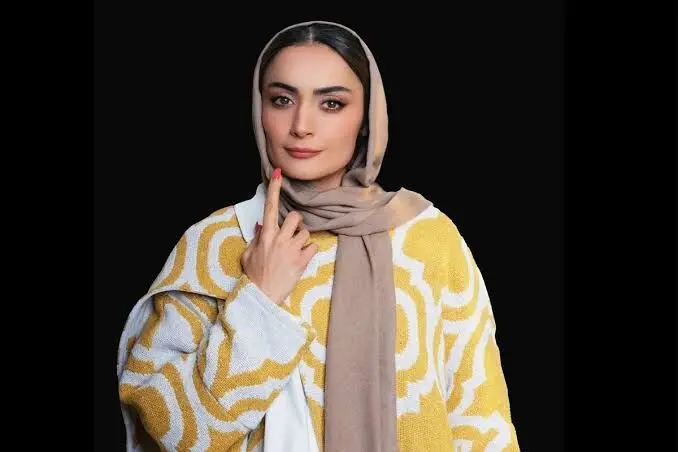 السا فیروز آذر