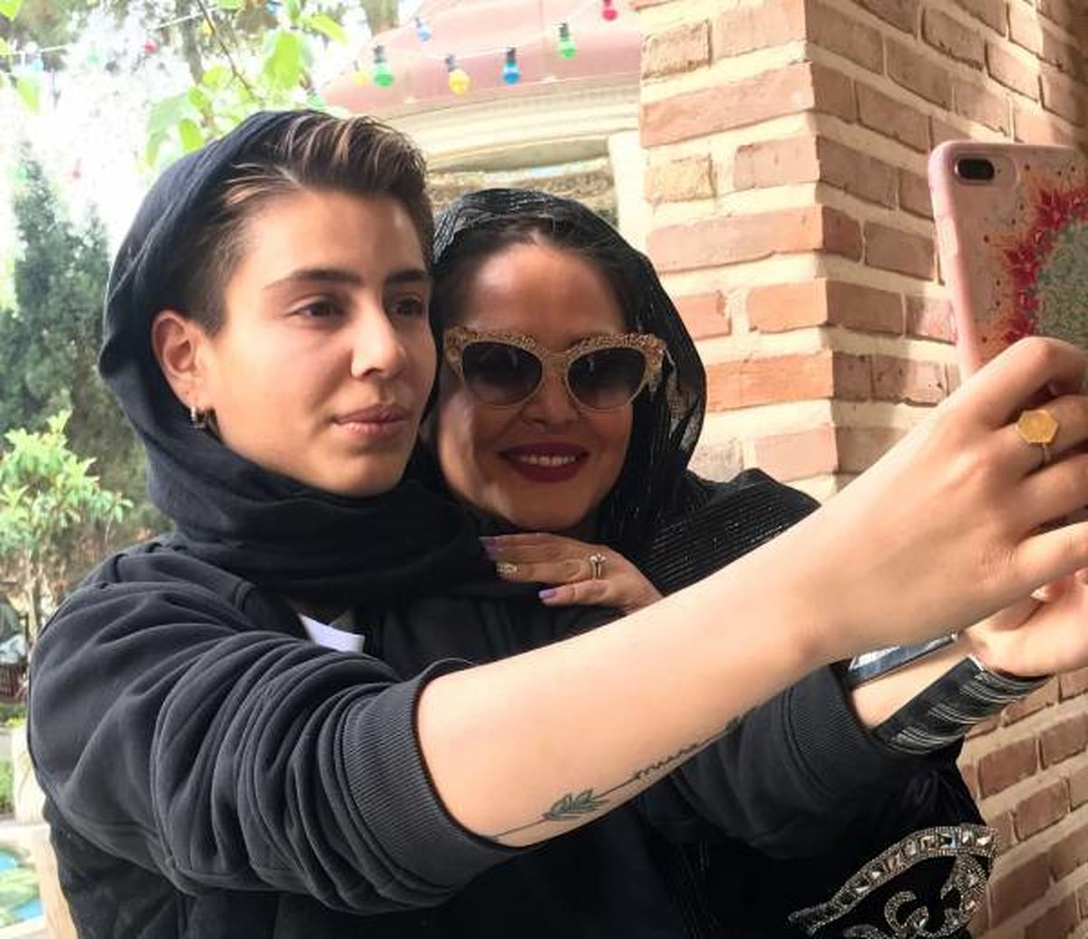 بهاره رهنما و پریا قاسم‌خانی