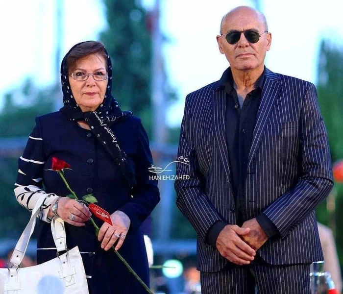 جمشید هاشم پور و همسرش مهرانگیز متین
