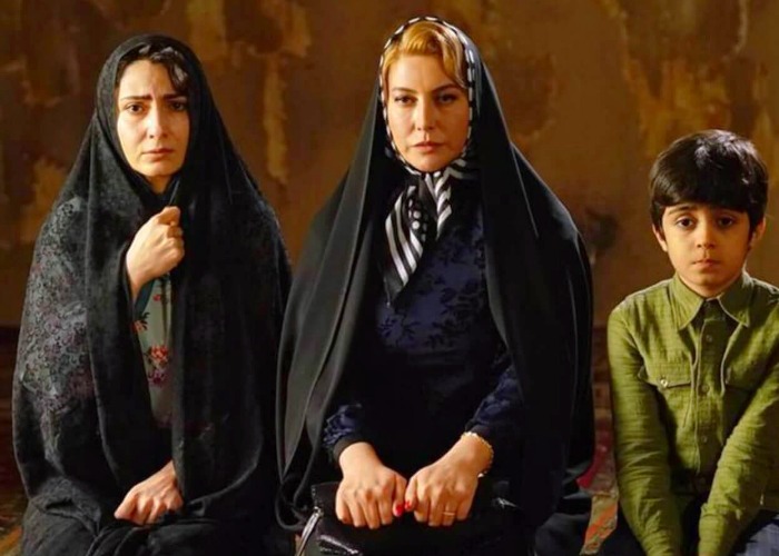 رایان سرلک در فیلم سینمایی تابستان همان سال رایان سرلک در فیلم تابستان همان سال