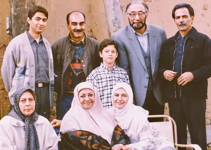 پارسا پیروزفر و لعیا زنگنه در سریال در قلب من