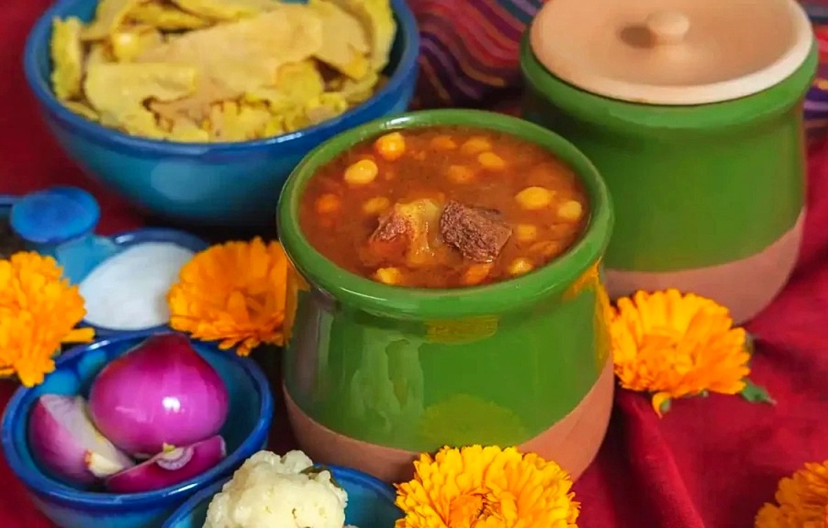 پخت غذا در ظروف سفالی