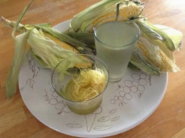 طرز تهیه دمنوش موهای ذرت