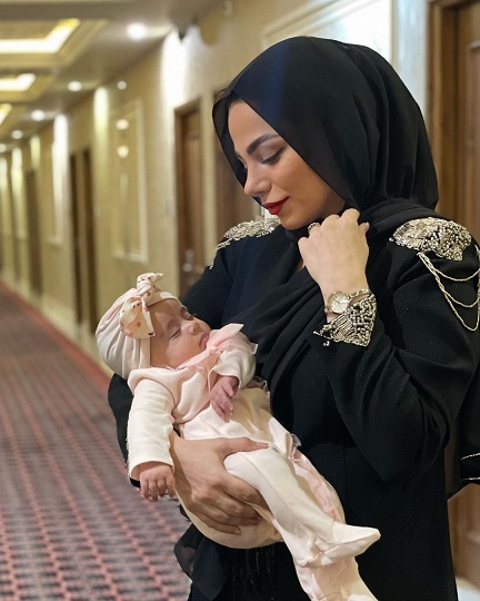 محیا اسناوندی در برنامه تلویزیونی