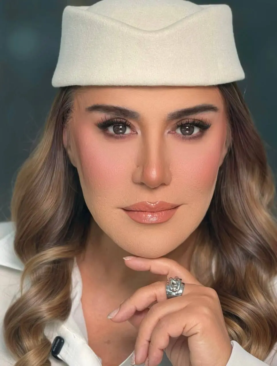 کیک تولد خاص نسیم ادبی