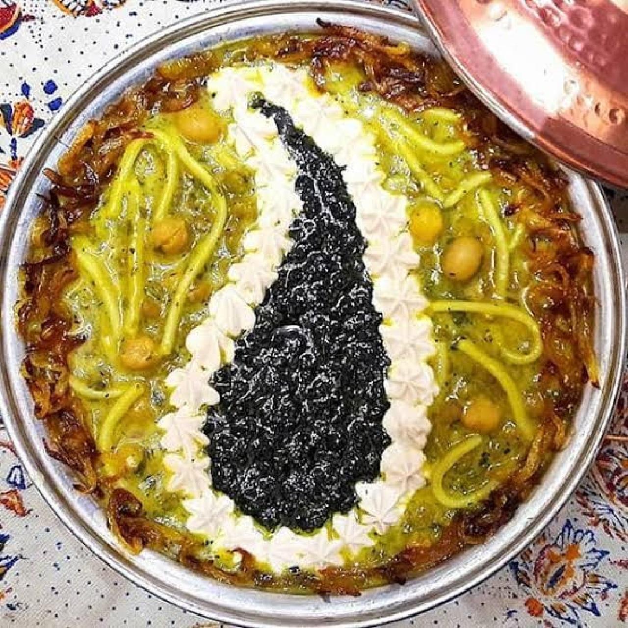 تزیین مجلسی آش رشته برای نذری