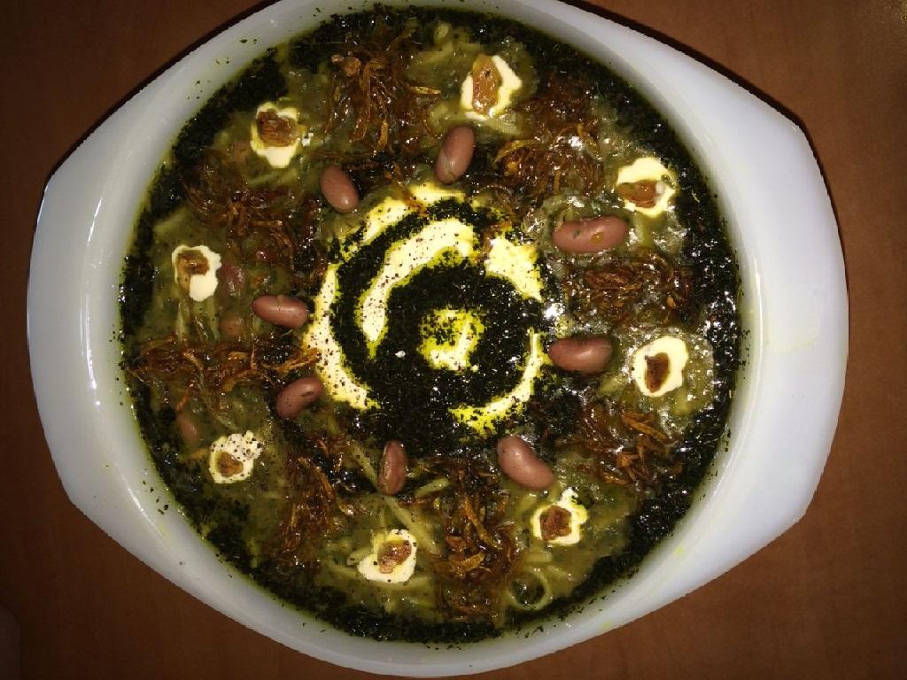 مدل شیک تزیین آش رشته با کشک