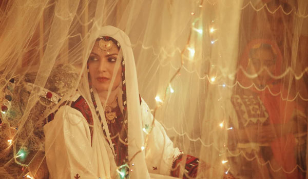 آرزو تاج نیا در فیلم لیپار