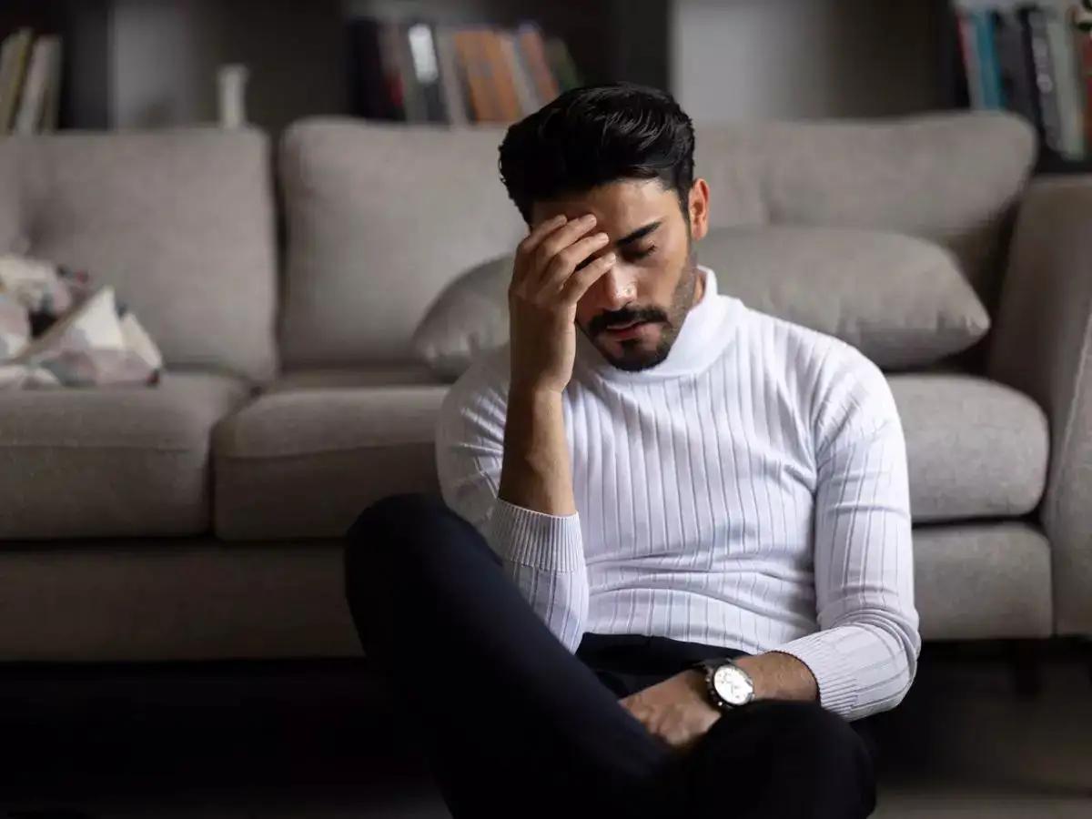 ۶ نشانه افسردگی مالیخولیایی