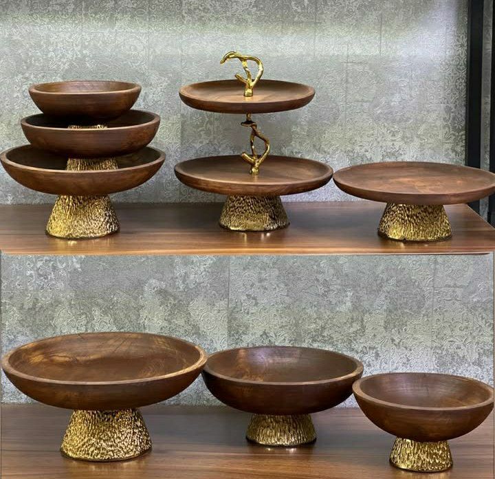 ظروف پذیرایی چوبی با طراحی ساده