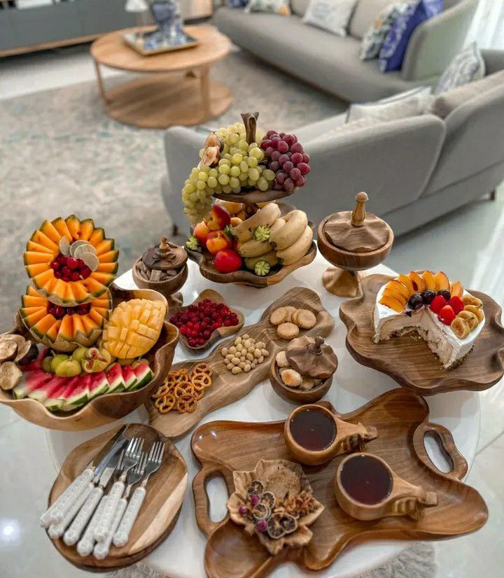 ظرف پذیرایی چوبی با طراحی لوکس
