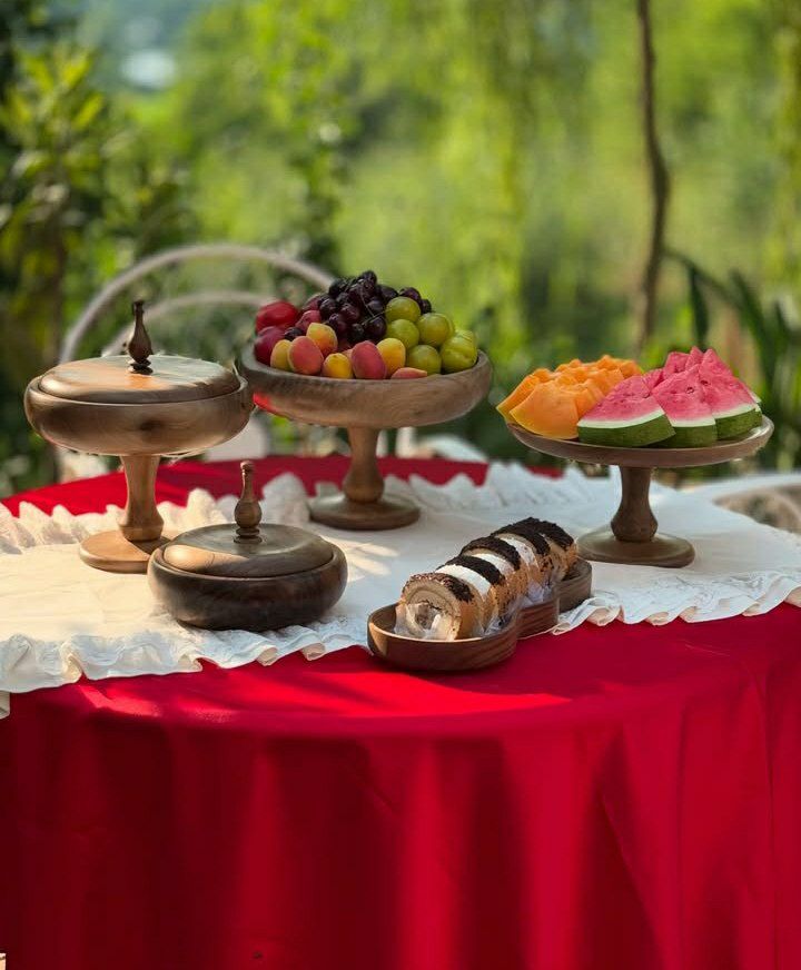 ظرف چوبی پایه دار مدرن