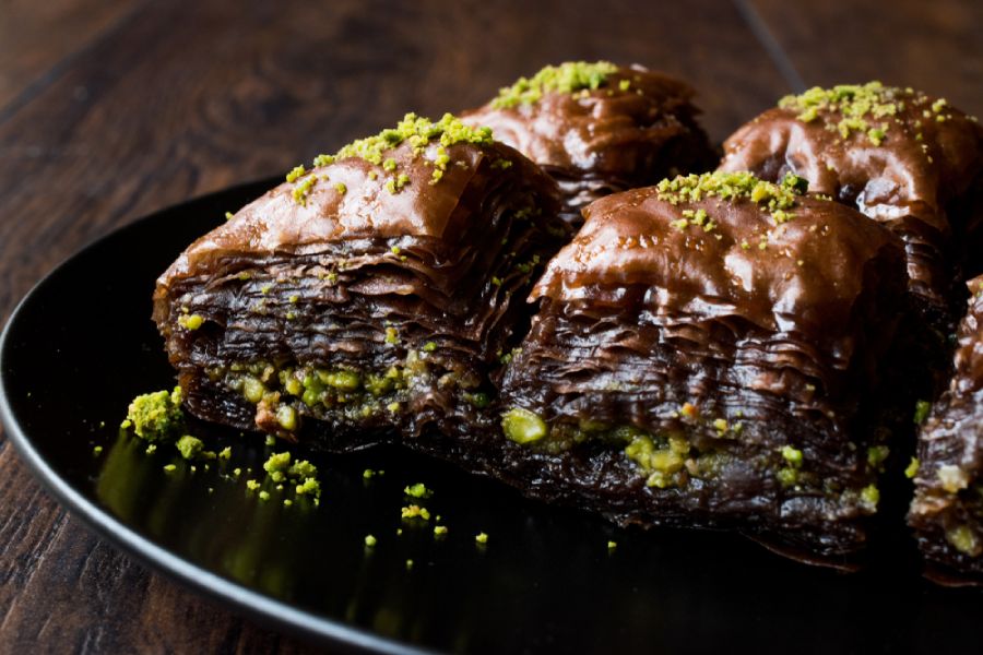باقلوا لانه بلبل با مغز پسته
