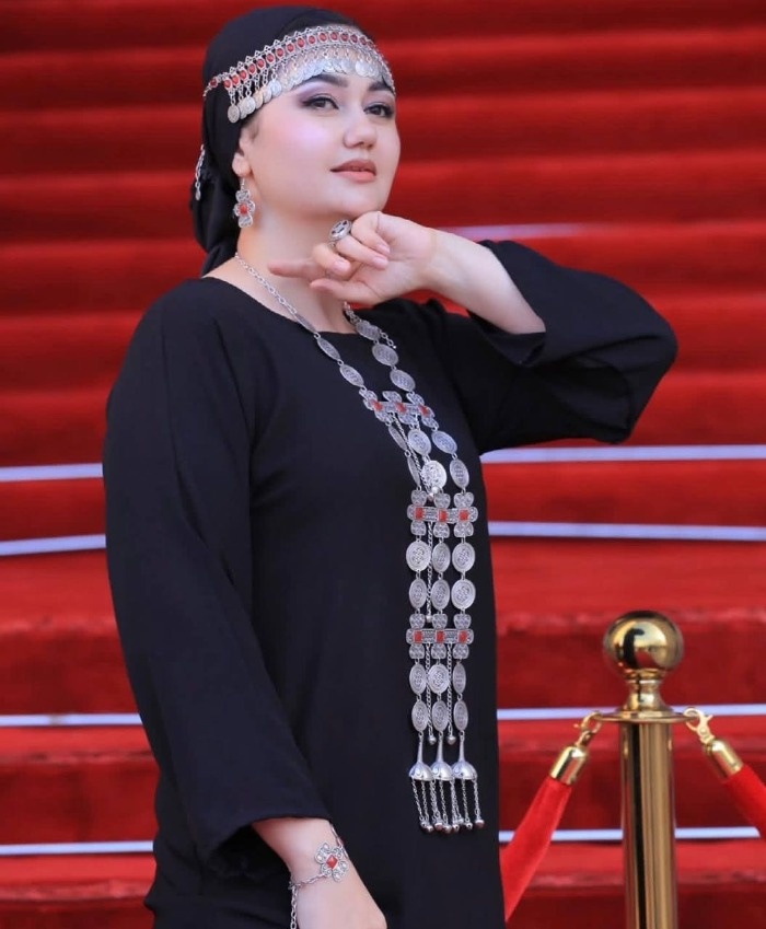 تهمینه رجبوا بازیگر تاجیکستانی