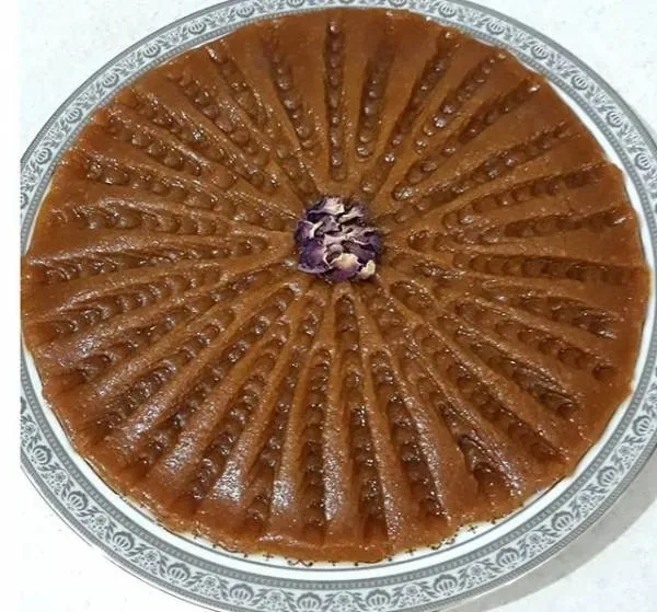 طرز تهیه حلوای اوماج با آرد و شیر