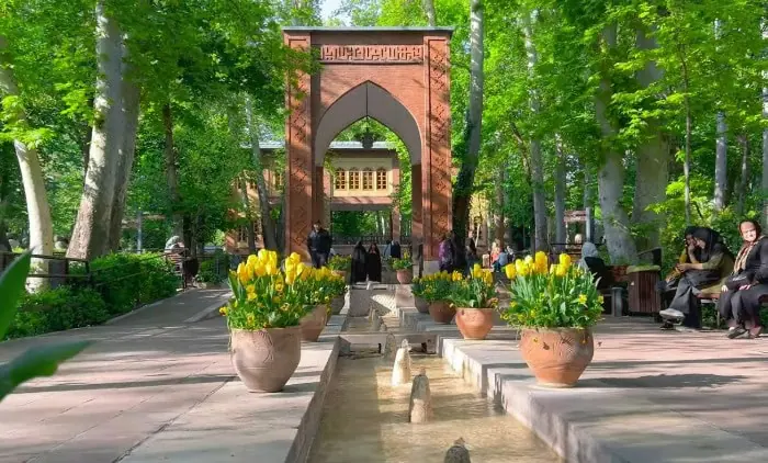 باغ ایرانی تهران