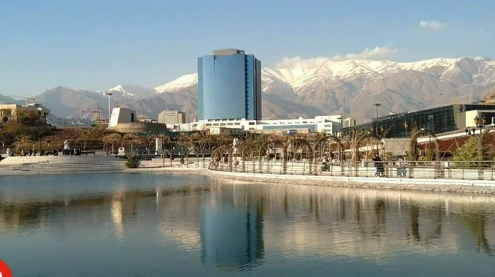 باغ کتاب تهران
